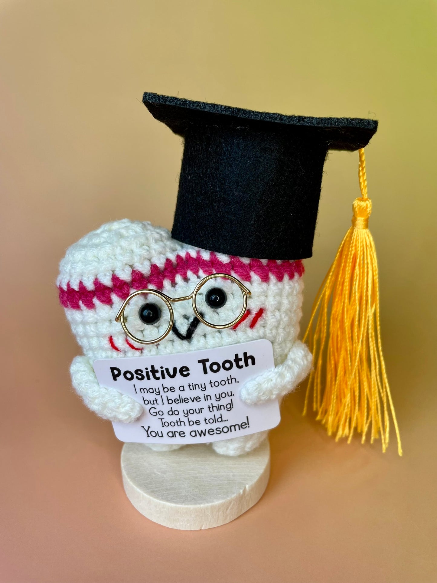 Gehäkelte Zahn-Figur | Abschlussgeschenk Zahnmedizin | Personalisierbar