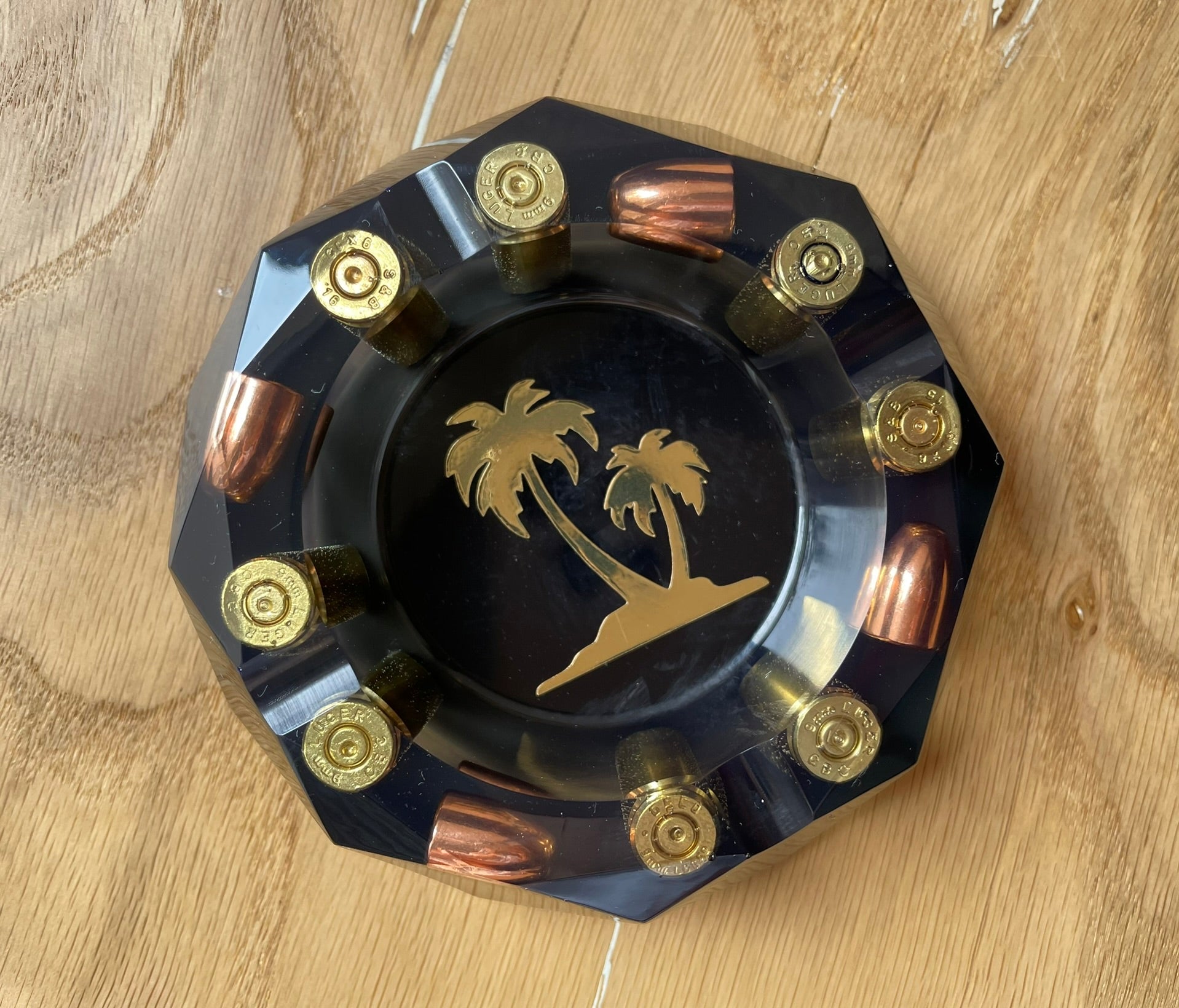 Epoxidharz Aschenbecher mit Palmen - handgemacht