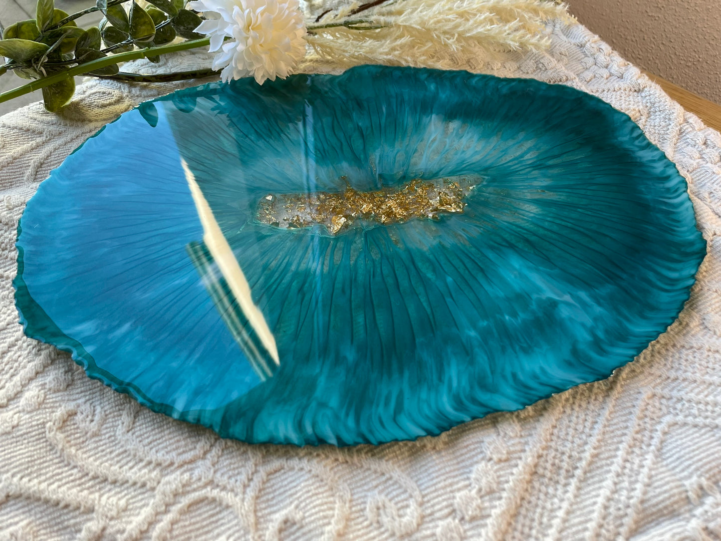Epoxidharz Tablett in Smaragd Grün & Gold - Detailansicht 