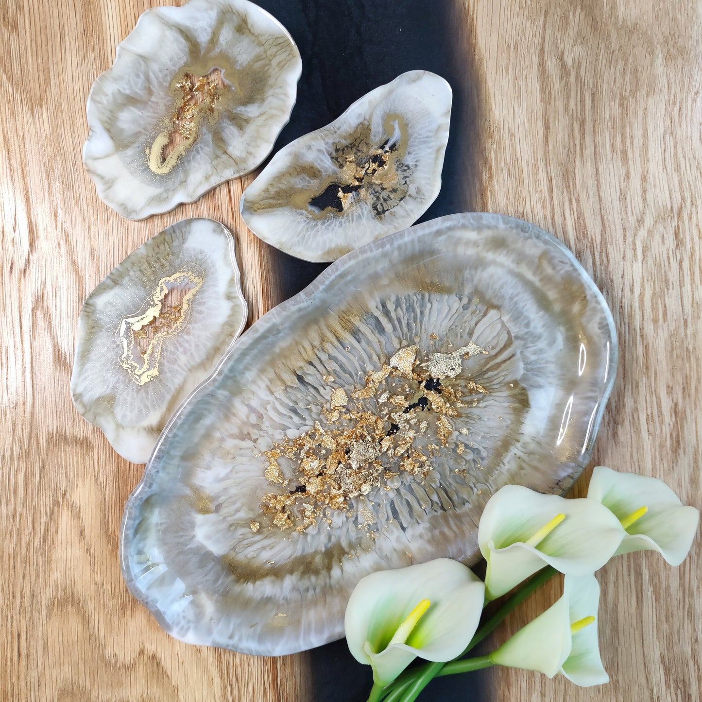 Elegantes Deko-Tablett Epoxidharz 28x16 cm | Gold-Details | 12 Designs